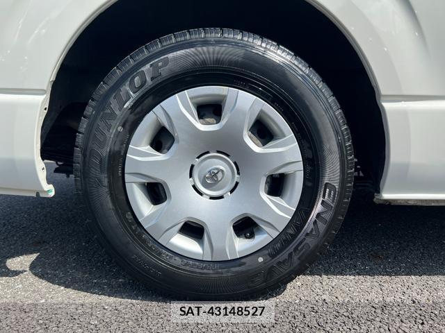 Toyota HIACE VAN 2018-10 8010498-18