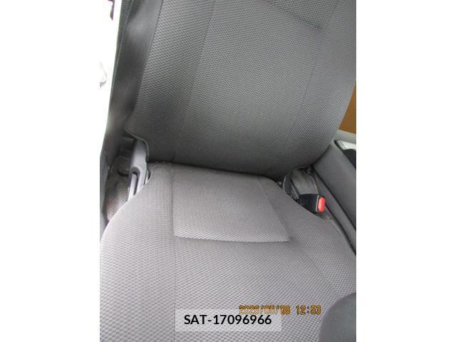 Toyota HIACE VAN 2021-03 8011071-6