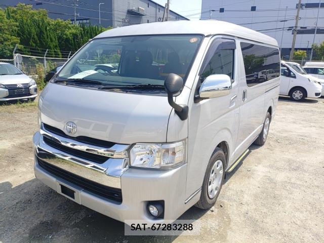 Toyota HIACE WAGON 2019-06 8005640-0