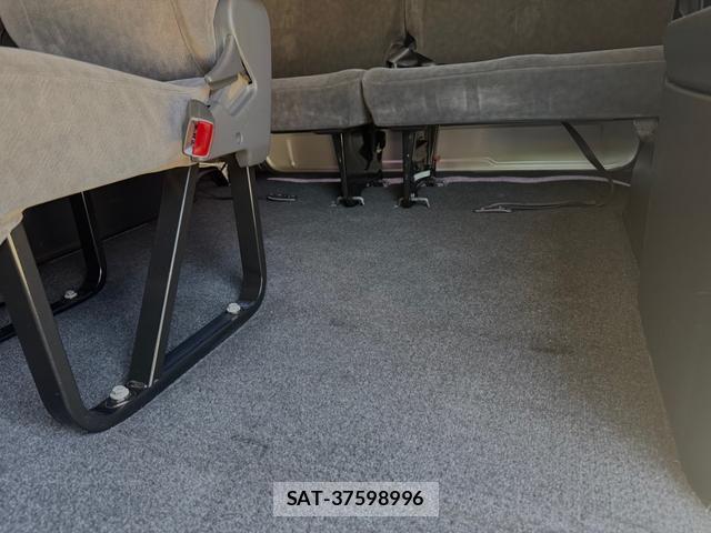 Toyota HIACE WAGON 2011-01 8006033-15