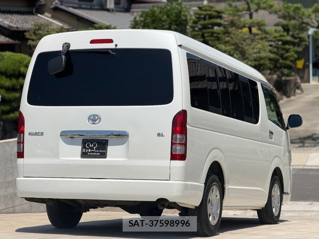 Toyota HIACE WAGON 2011-01 8006033-4