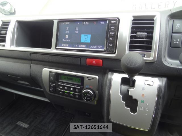 Toyota HIACE WAGON 2021-06 8007317-17