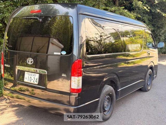 Toyota HIACE WAGON 2018-11 8008255-1