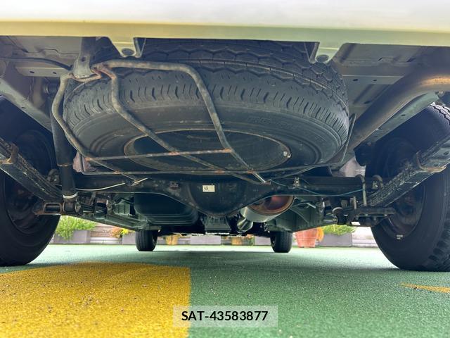 Toyota HIACE WAGON 2019-05 8008810-8