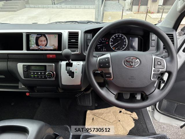 Toyota HIACE WAGON 2025-05 8009377-2