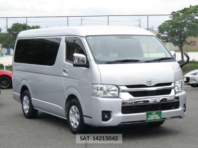 Toyota HIACE WAGON 2022-10 8011825-0