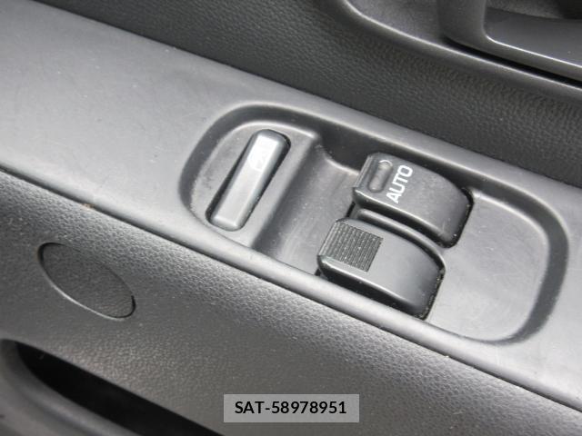 Daihatsu HIJET CARGO 2021-06 8003050-15