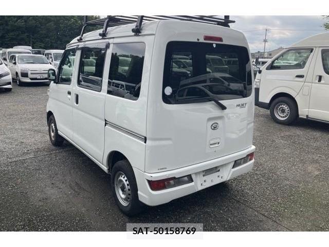 Daihatsu HIJET CARGO 2021-06 8004271-1