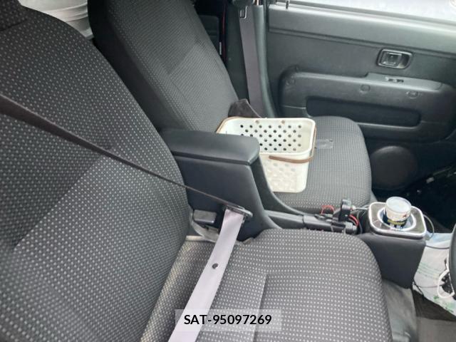 Daihatsu HIJET CARGO 2019-02 8005710-16
