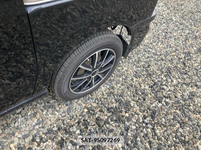 Daihatsu HIJET CARGO 2019-02 8005710-9