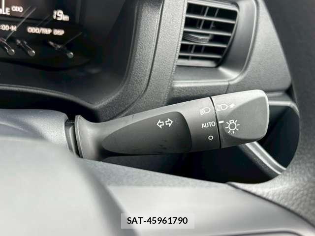 Daihatsu HIJET CARGO 2026-04 8007849-13