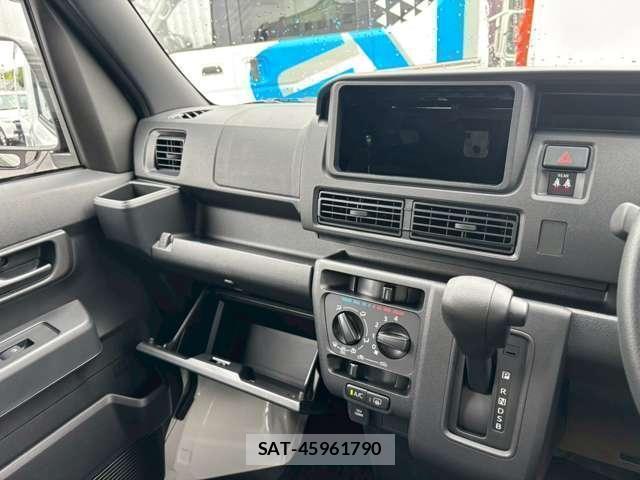 Daihatsu HIJET CARGO 2026-04 8007849-15