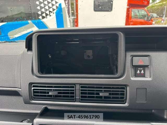 Daihatsu HIJET CARGO 2026-04 8007849-16