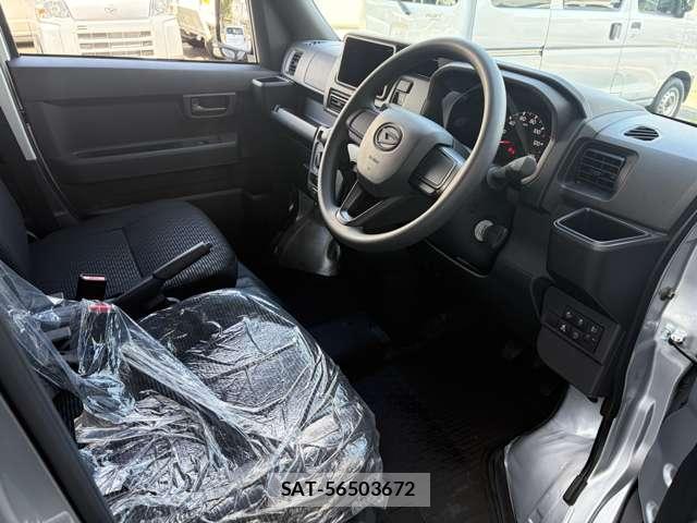 Daihatsu HIJET CARGO 2026-05 8007856-14