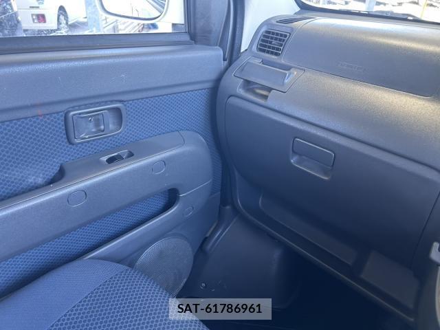 Daihatsu HIJET CARGO 2016-04 8010743-11