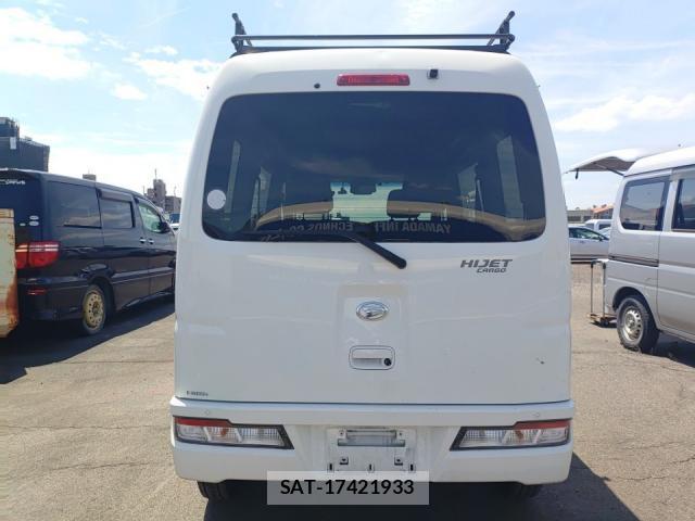 Daihatsu HIJET CARGO 2019-07 8012115-3