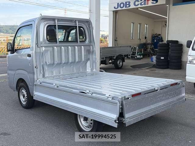 Daihatsu HIJET TRUCK 2020-05 8007853-14