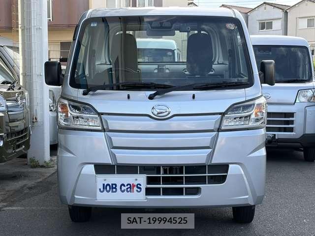 Daihatsu HIJET TRUCK 2020-05 8007853-9