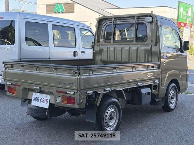Daihatsu HIJET TRUCK 2016-05 8007854-12