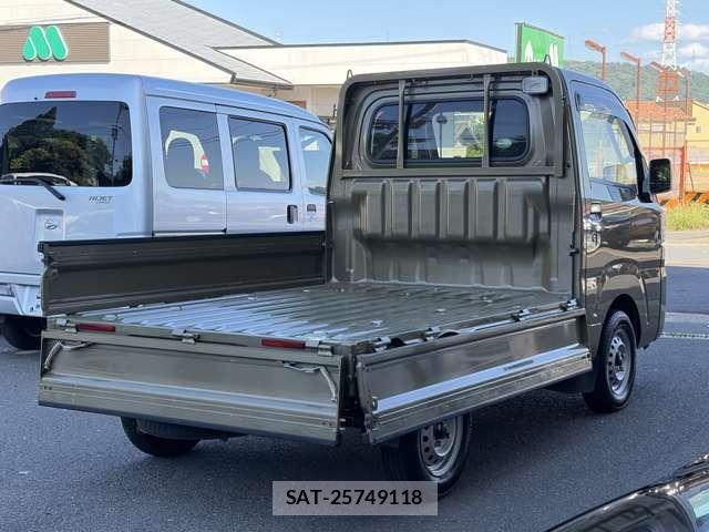 Daihatsu HIJET TRUCK 2016-05 8007854-16
