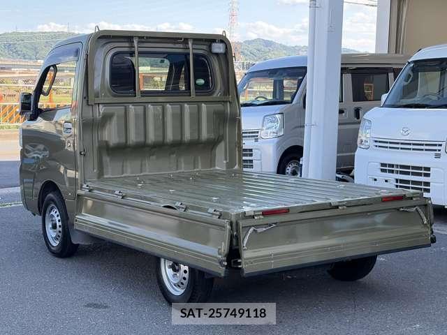 Daihatsu HIJET TRUCK 2016-05 8007854-17