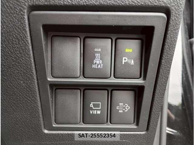 Toyota HILUX 2023-03 8011464-3