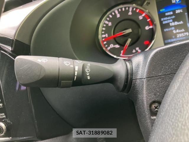 Toyota HILUX 2022-11 8012221-16