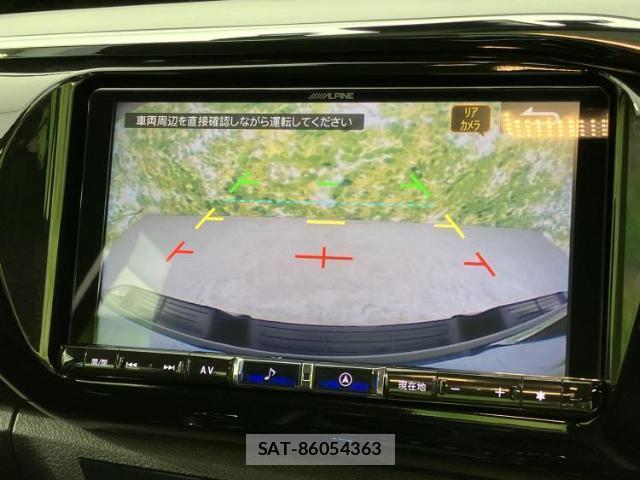 Toyota HILUX 2023-06 8012380-13