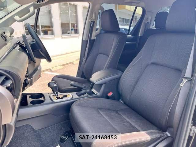 Toyota HILUX 2023-05 8012500-7