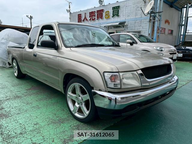 Toyota HILUX 2003 8011276-2