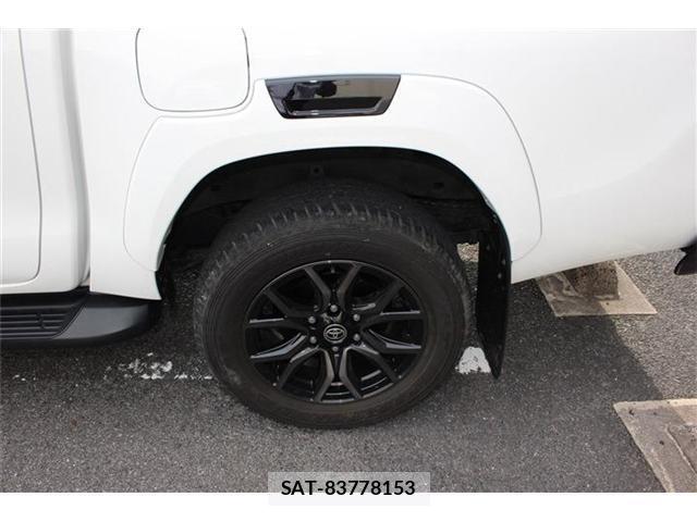 Toyota HILUX 2022-11 8002961-19