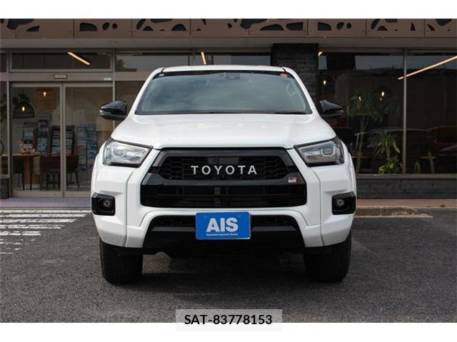 Toyota HILUX 2022-11 8002961-2