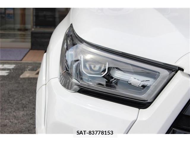 Toyota HILUX 2022-11 8002961-4