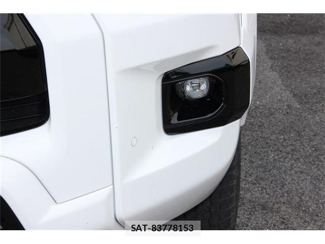 Toyota HILUX 2022-11 8002961-6