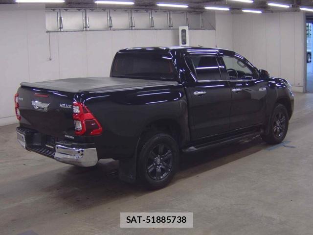 Toyota HILUX 2023-09 8003738-5