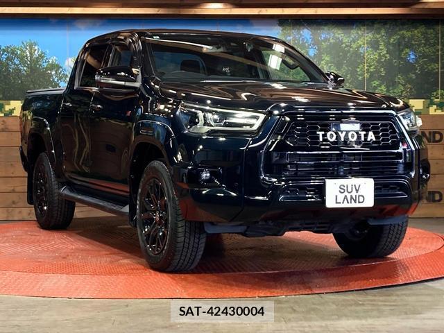 Toyota HILUX 2022-04 8003887-15