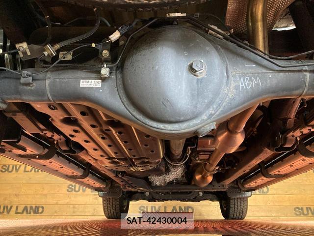 Toyota HILUX 2022-04 8003887-18