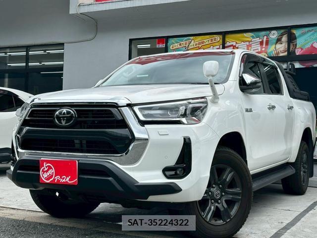 Toyota HILUX 2023-08 8009877-0
