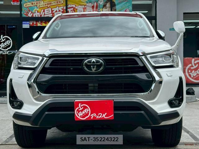Toyota HILUX 2023-08 8009877-8