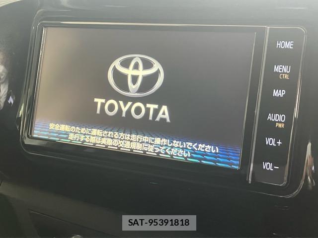 Toyota HILUX 2021-03 8011183-8