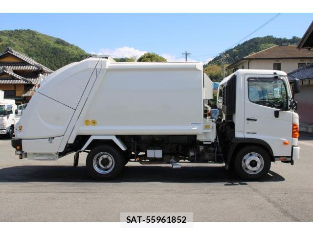 Hino RANGER 2015-09 8003158-4