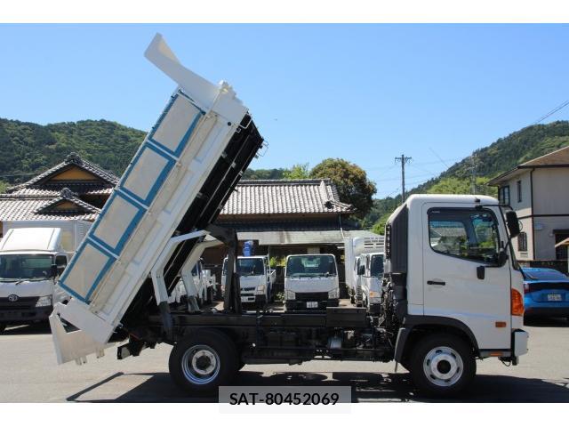 Hino RANGER 2015-08 8003163-4