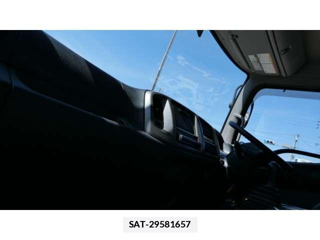 Hino RANGER 2015-11 8003481-10