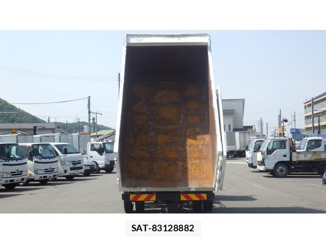 Hino RANGER 2016-05 8004057-6