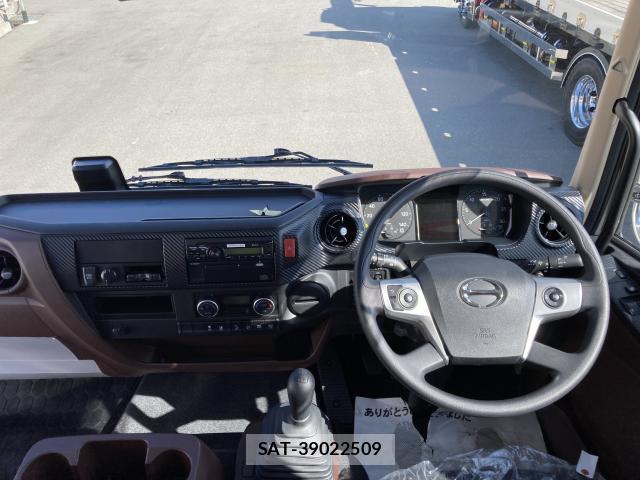 Hino RANGER 2025-09 8007072-2