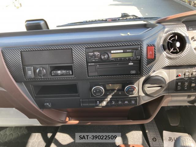 Hino RANGER 2025-09 8007072-4