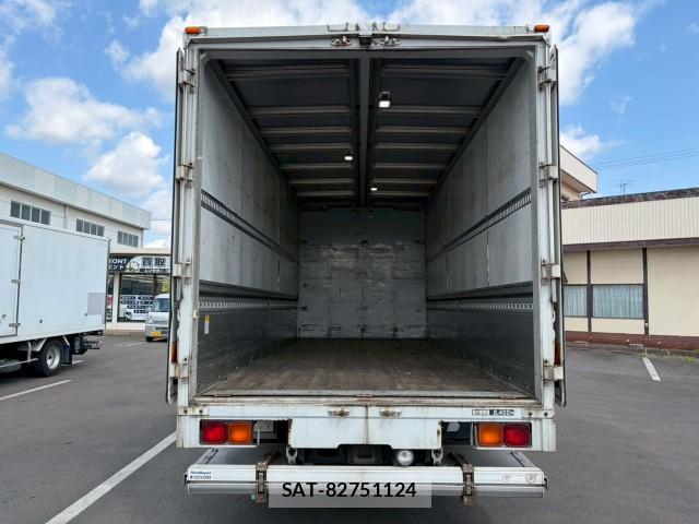 Hino RANGER 2015-03 8007474-9