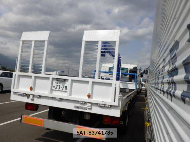 Hino RANGER 2005-08 8009935-1