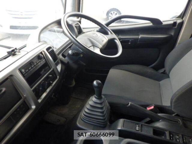 Hino RANGER 2011-01 8009947-2