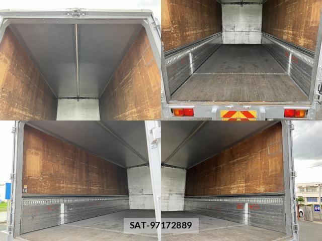 Hino RANGER 2012-09 8012040-17
